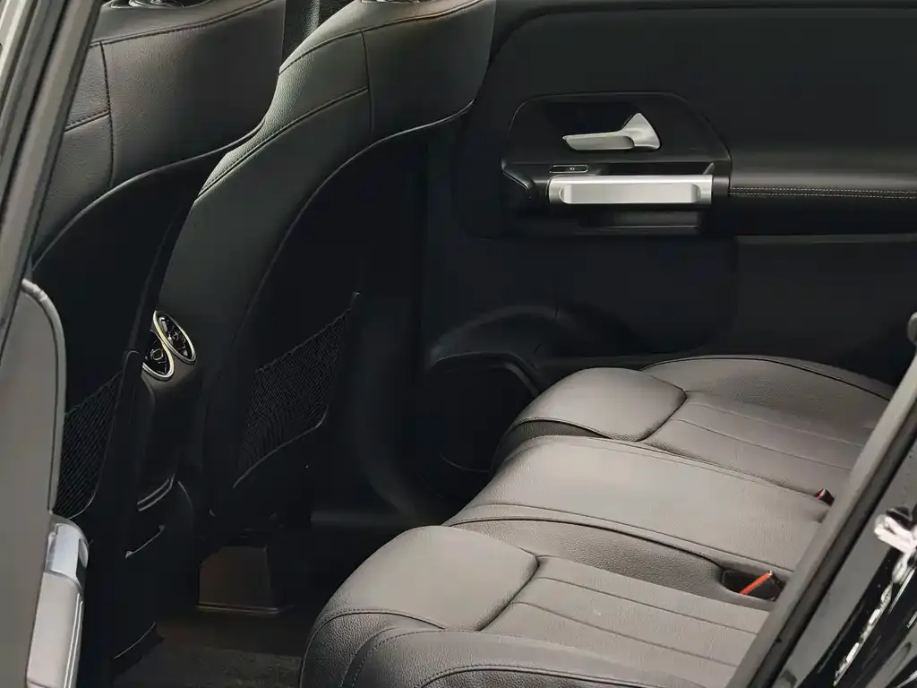 Mercedes-Benz GLB 2024 из CN, фото 6