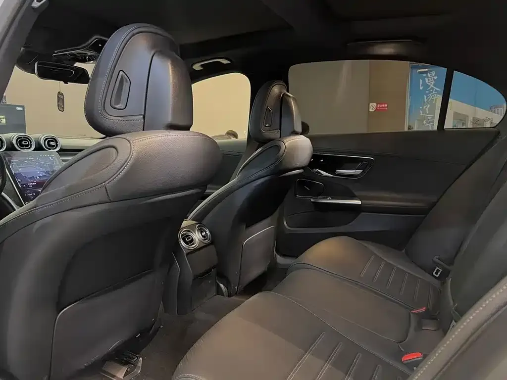 Mercedes-Benz C-Class 2024 из CN, фото 6