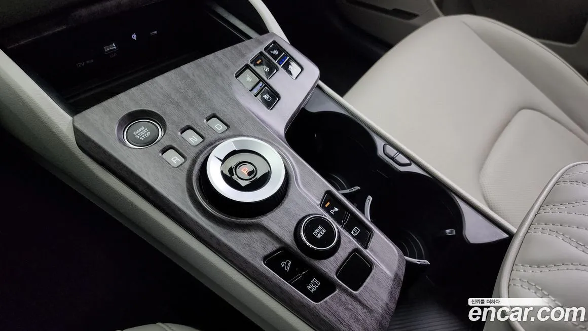 Kia Sportage — фото 9