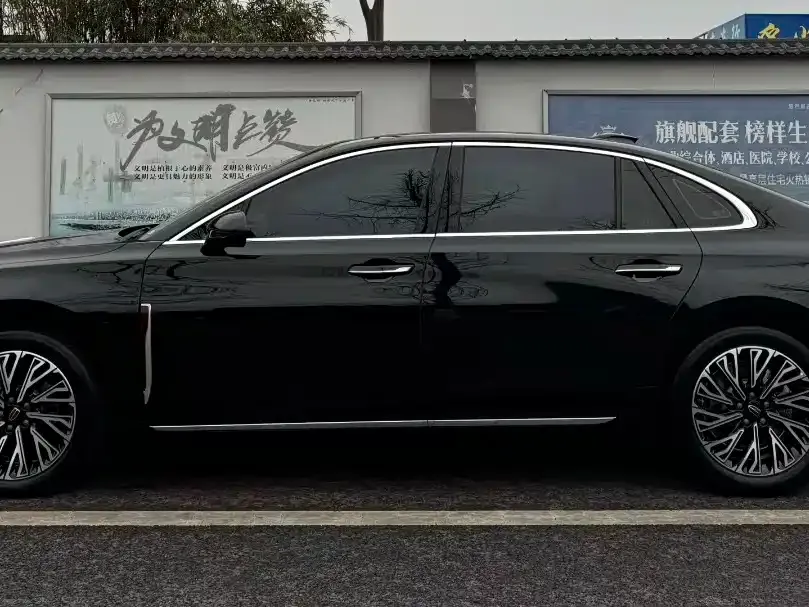 Hongqi H5 2024 из CN, фото 3