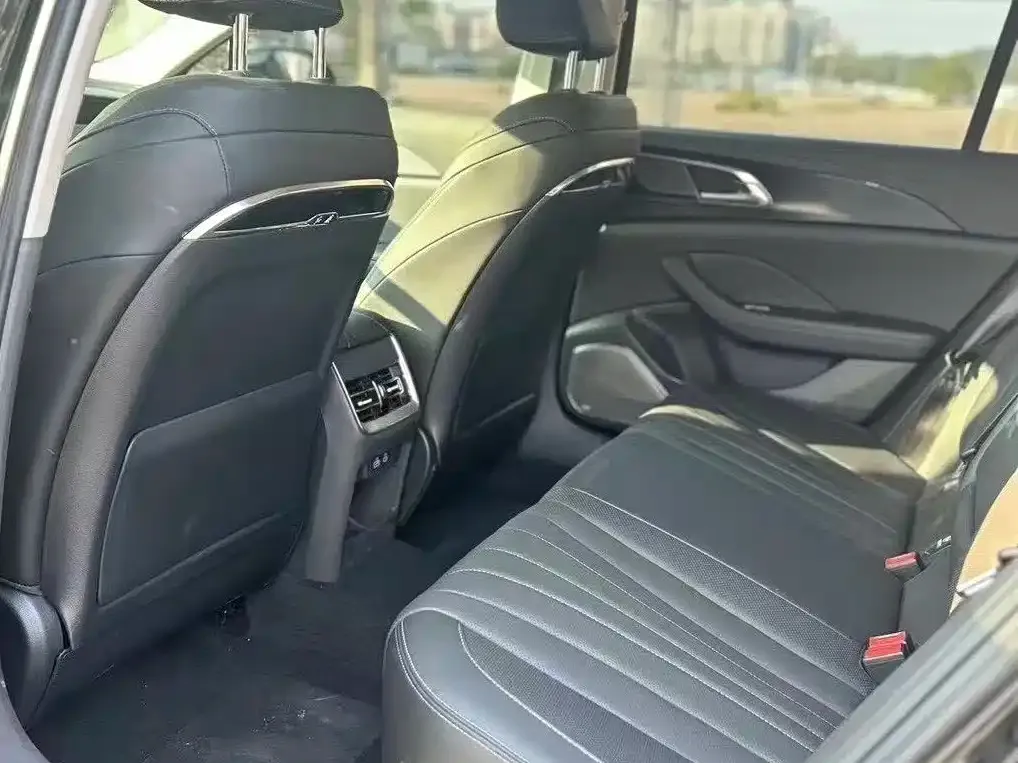 Hongqi H5 2024 из CN, фото 6