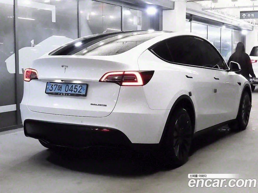 Tesla Model Y 2022 из KR, фото 4
