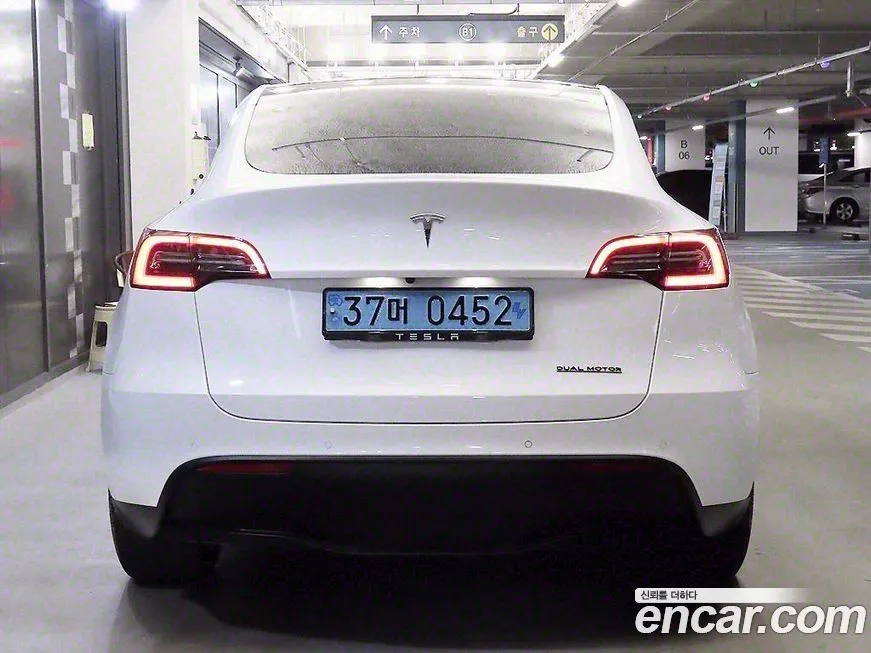 Tesla Model Y 2022 из KR, фото 5