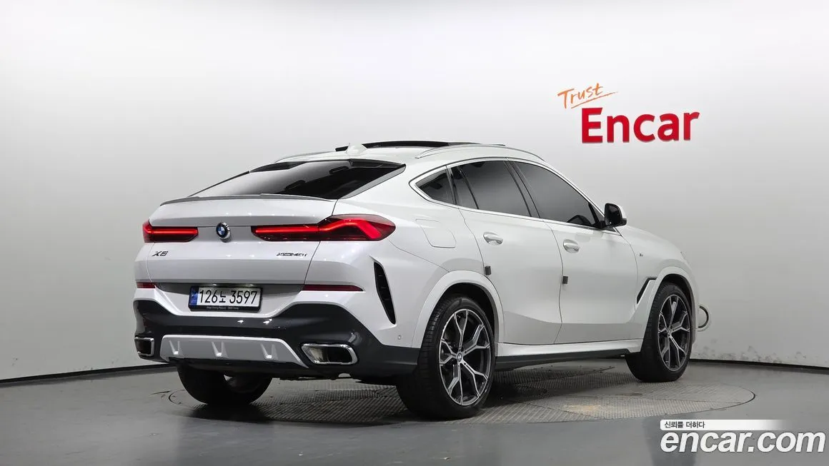 BMW X6 2023 из KR, фото 2