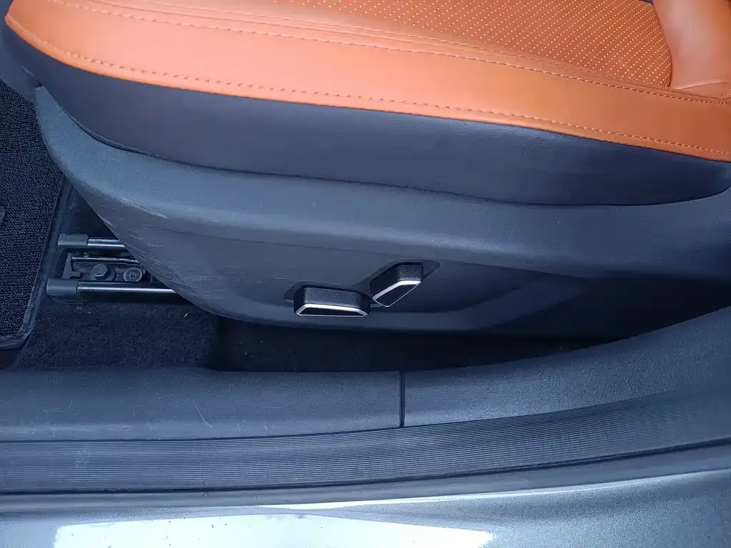 Changan UNI-V 2023 из CN, фото 10