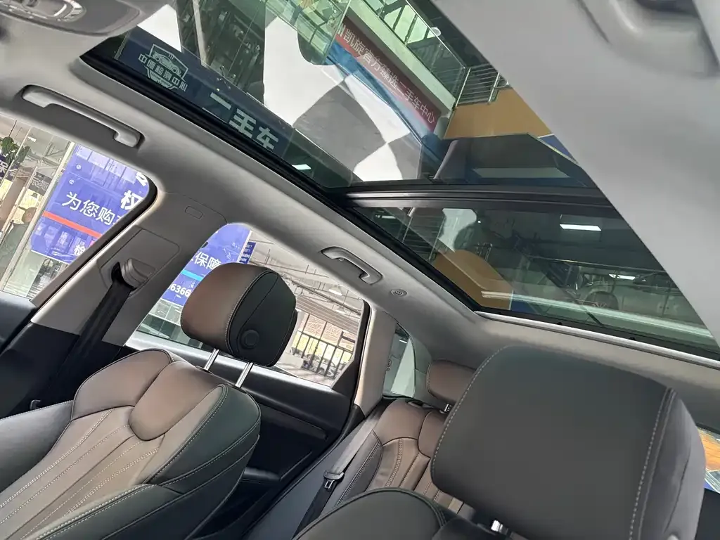 Audi Q5L 2022 из CN, фото 7