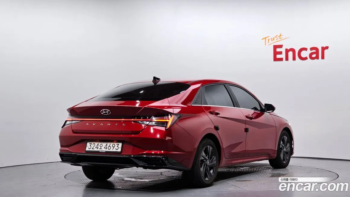 Hyundai AVANTE — фото 2