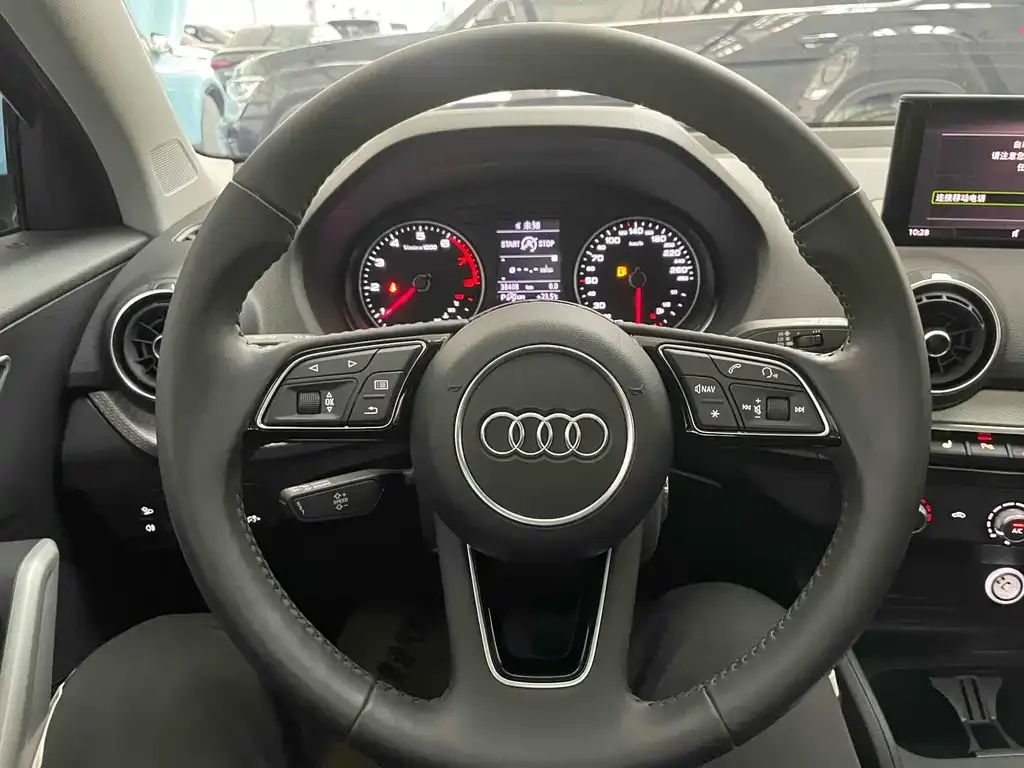 Audi Q2L 2021 из CN, фото 8