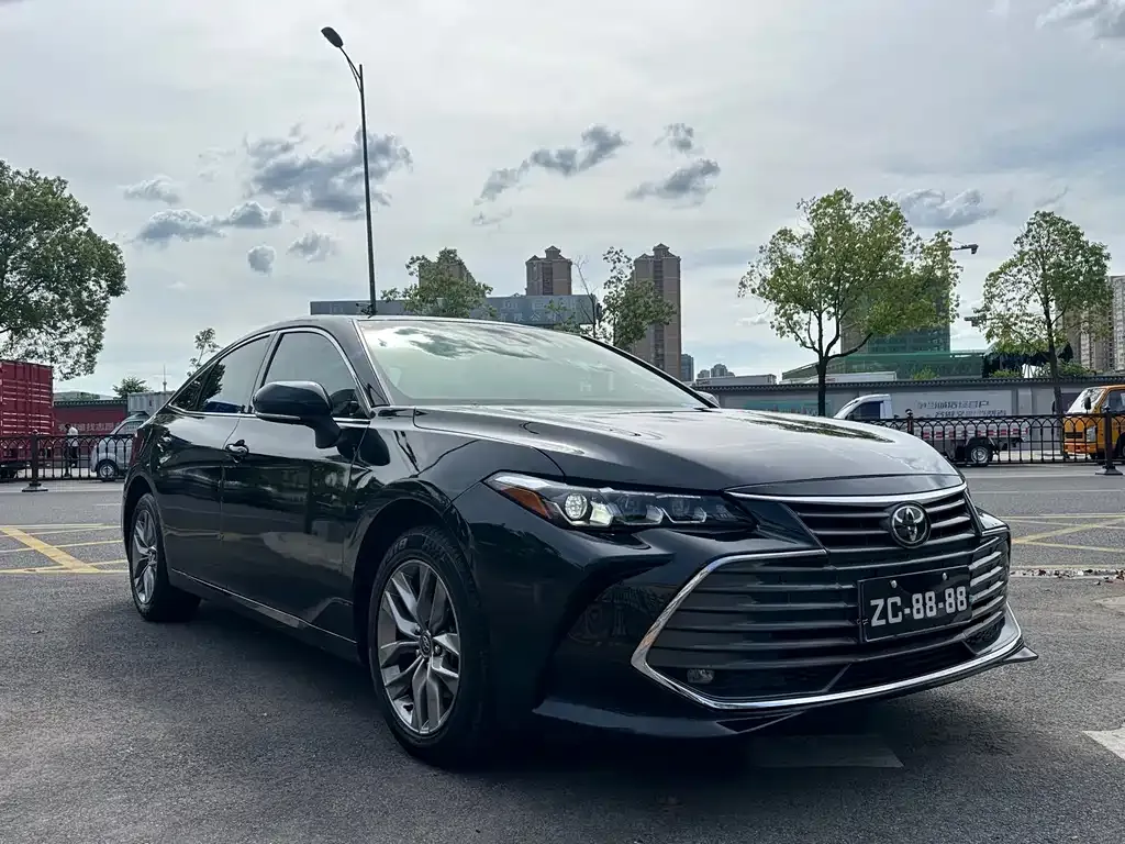 Toyota Avalon 2021 из CN, фото 3