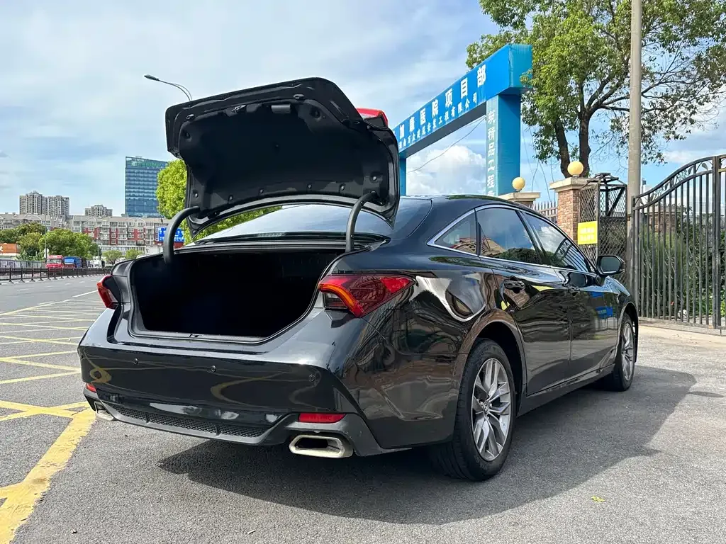 Toyota Avalon 2021 из CN, фото 6