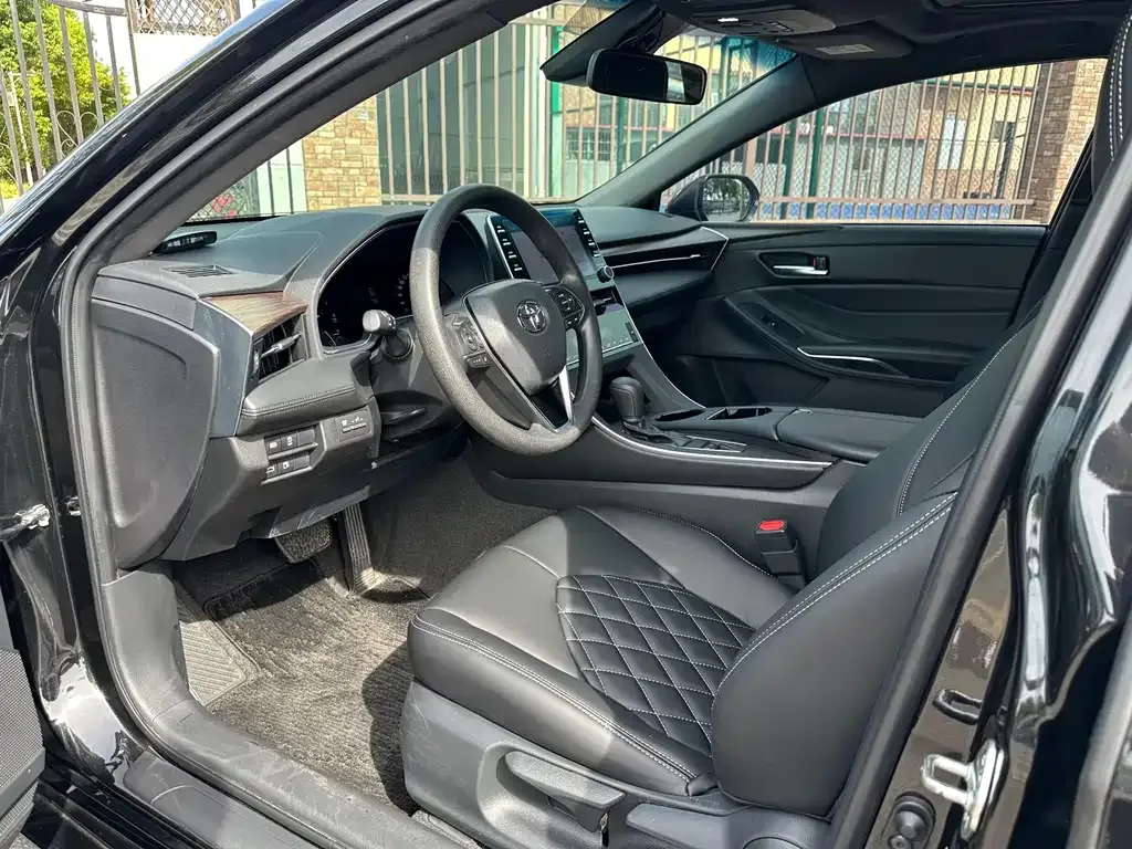 Toyota Avalon 2021 из CN, фото 7