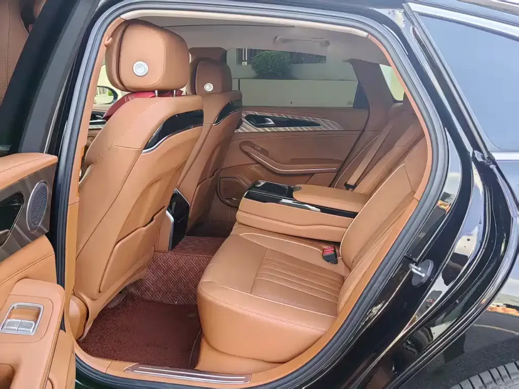 Hongqi H9 2024 из CN, фото 5