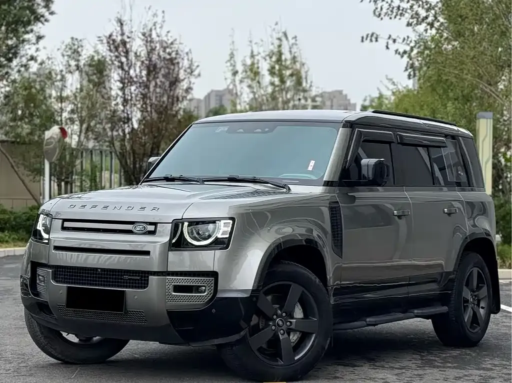 Land Rover Defender 2023 из CN, фото 1