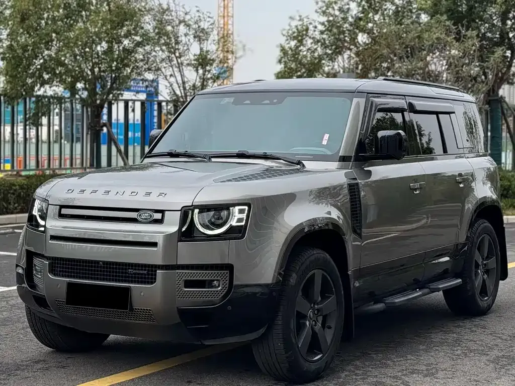 Land Rover Defender 2023 из CN, фото 2