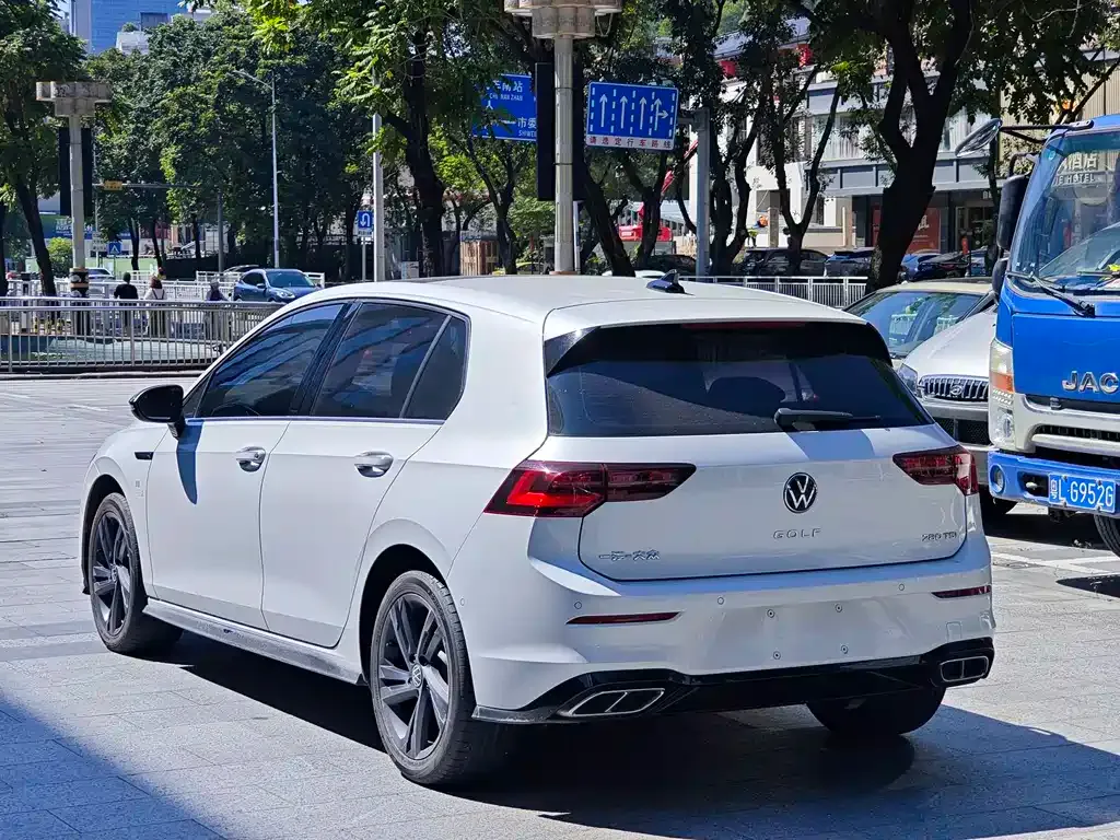 [object Object] Golf 2022 из CN, фото 9