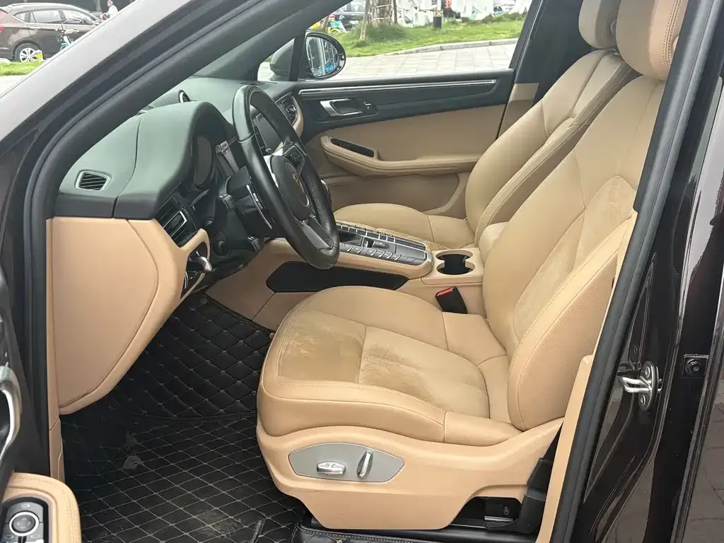 Porsche Macan 2021 из CN, фото 3