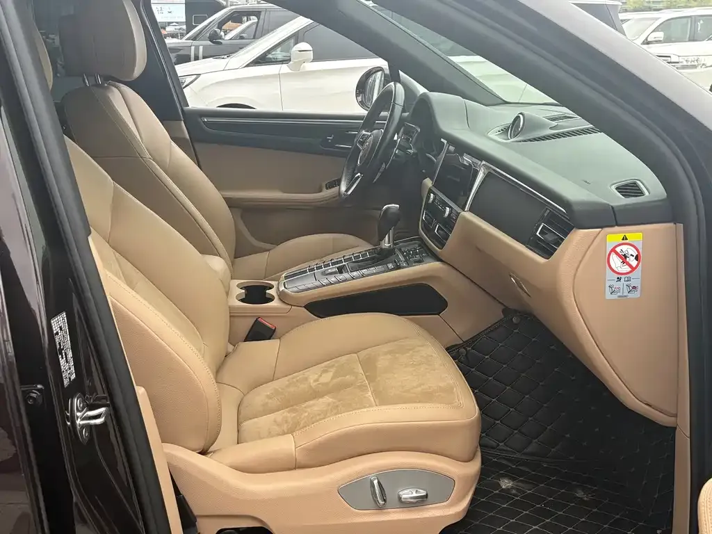 Porsche Macan 2021 из CN, фото 5