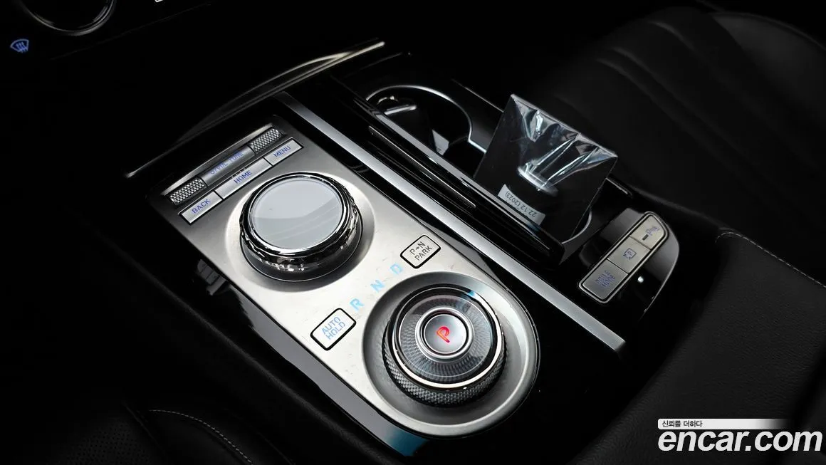 Genesis G80 — фото 9