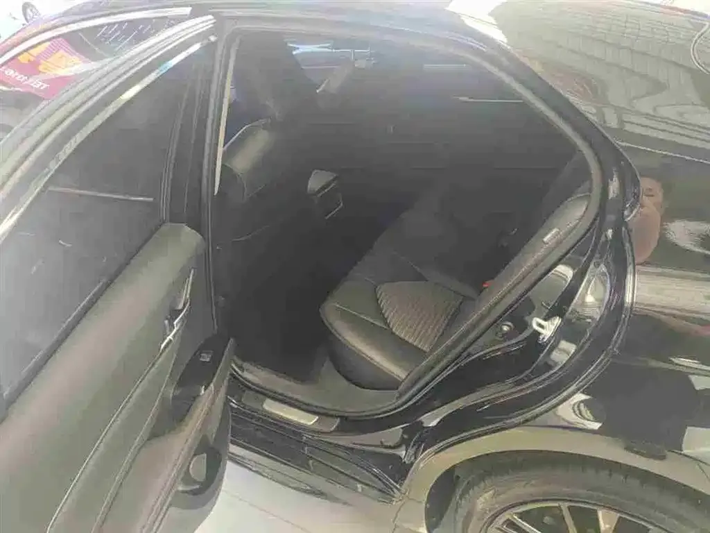 Toyota Camry 2023 из CN, фото 9