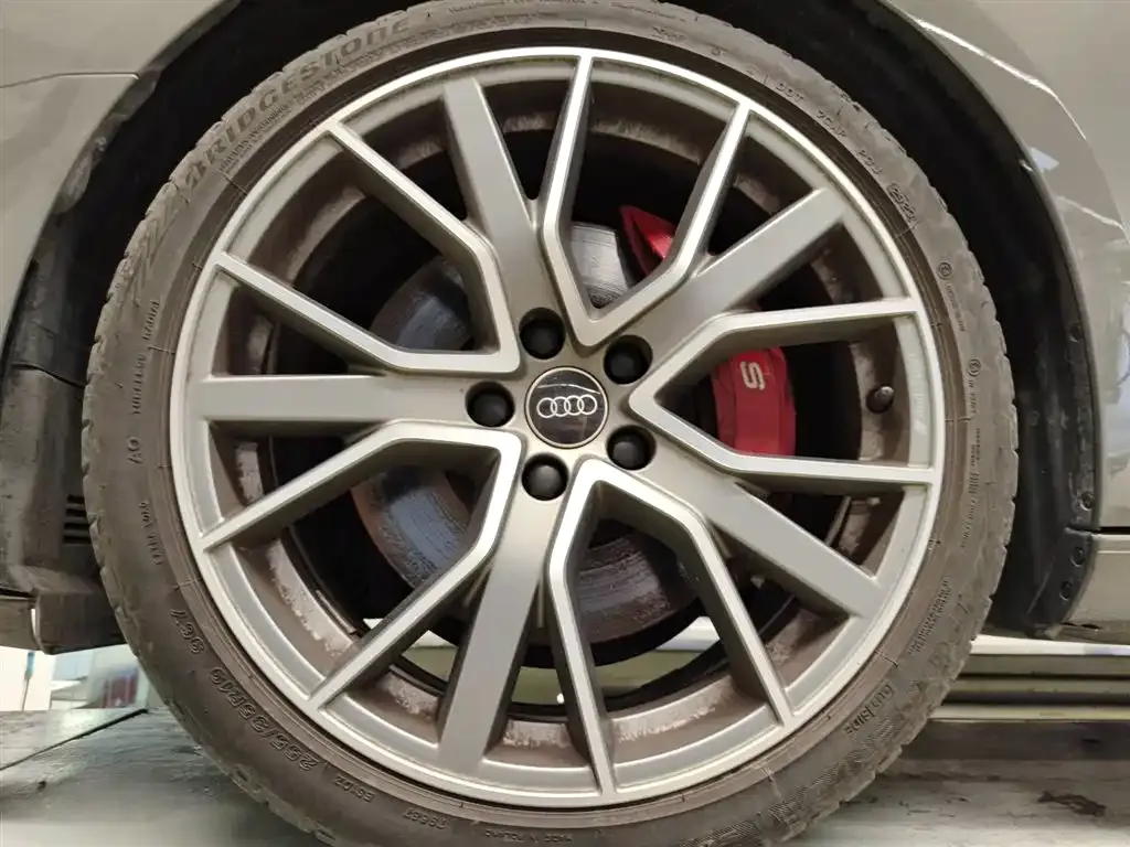 Audi S4 2024 из CN, фото 10