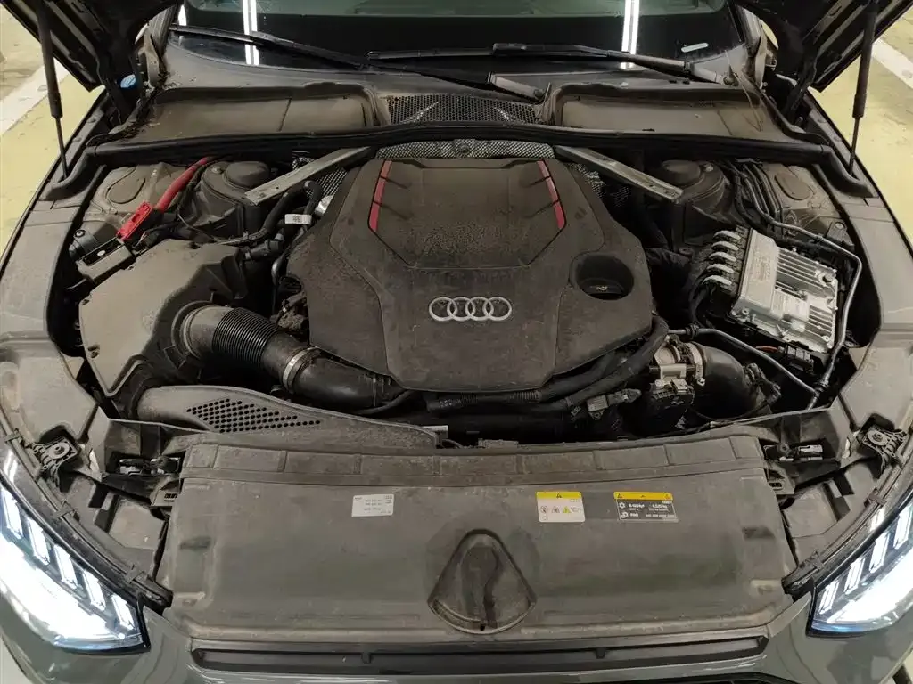 Audi S4 2024 из CN, фото 9