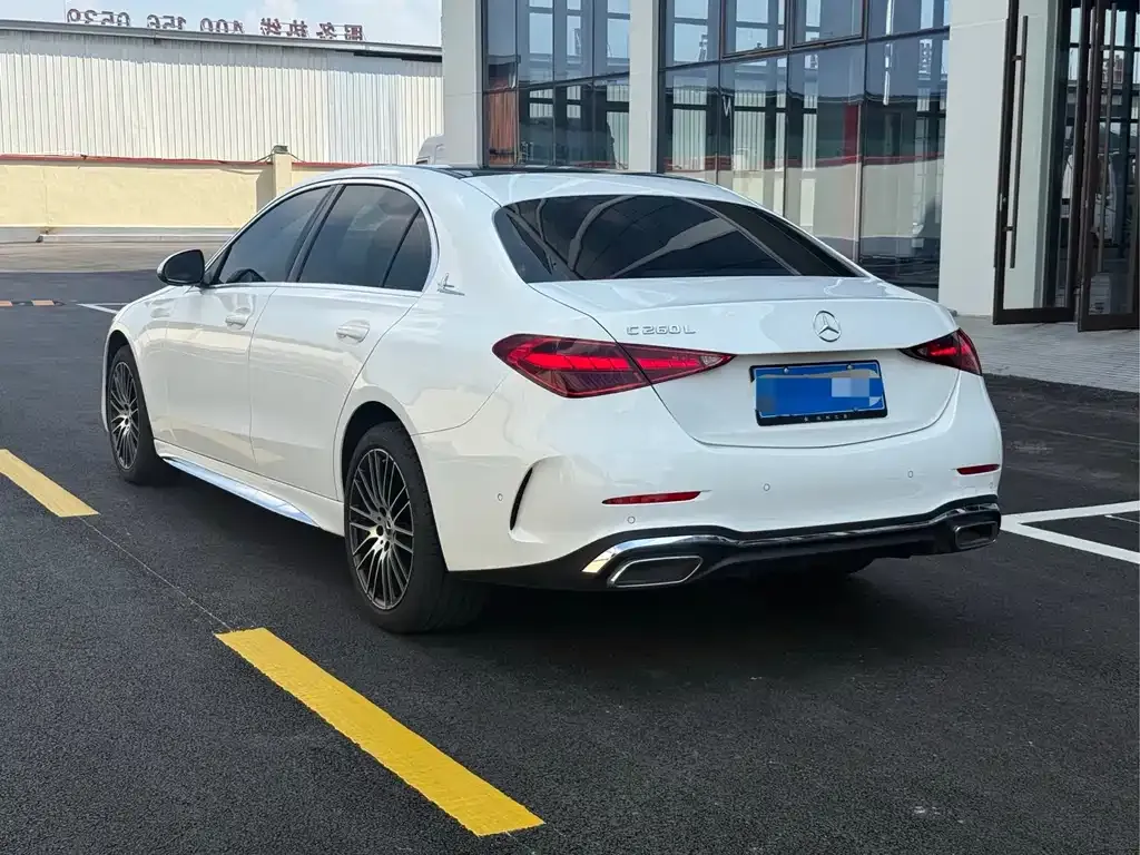 Mercedes-Benz C-Class 2024 из CN, фото 6