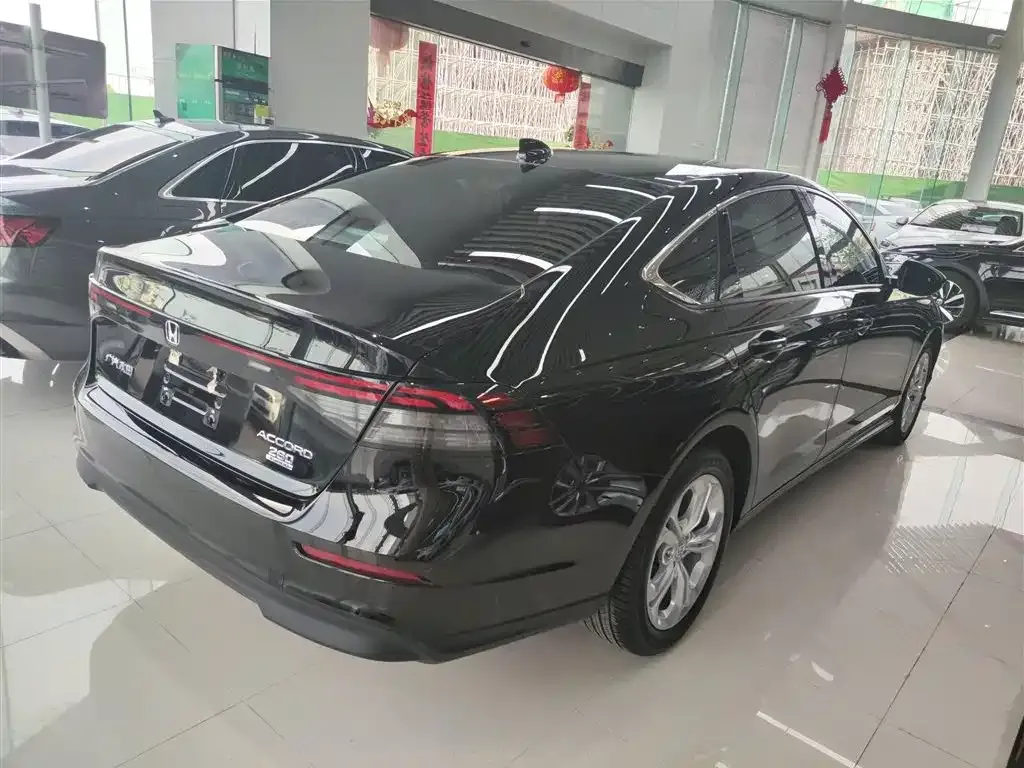Honda Accord 2024 из CN, фото 7