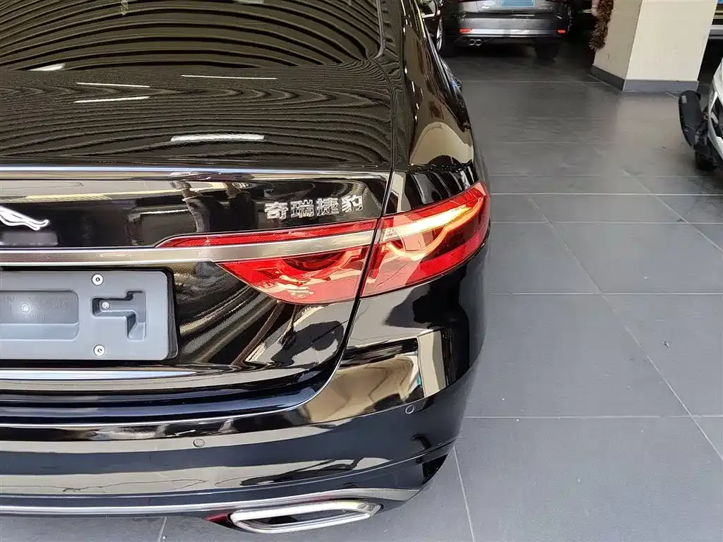 Jaguar XFL 2025 из CN, фото 8