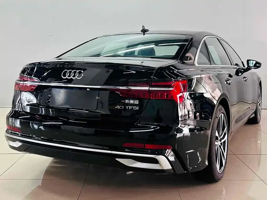 Audi A6L 2025 из CN, фото 5