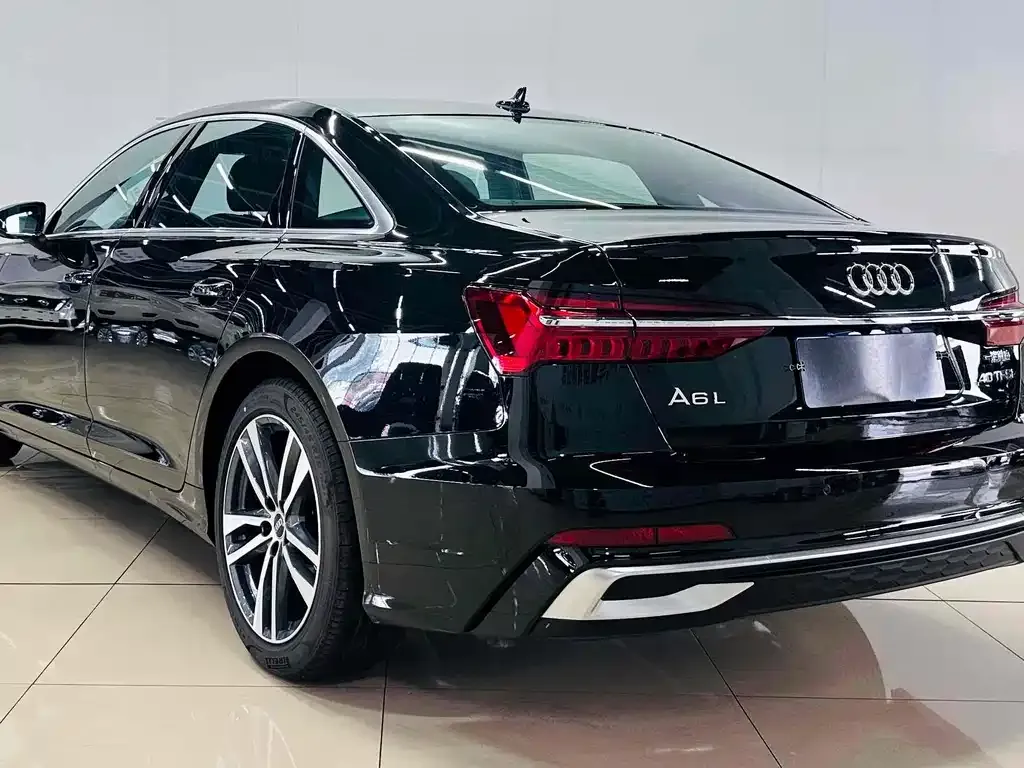 Audi A6L 2025 из CN, фото 7