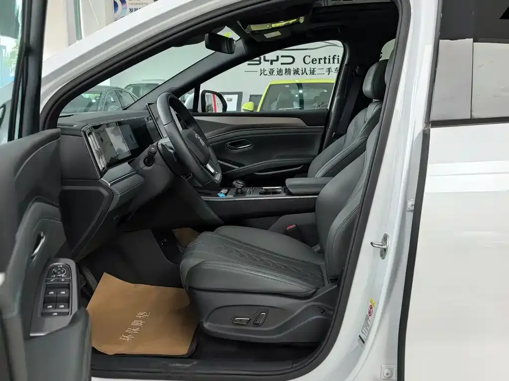 BYD L DM-i 2025 из CN, фото 6