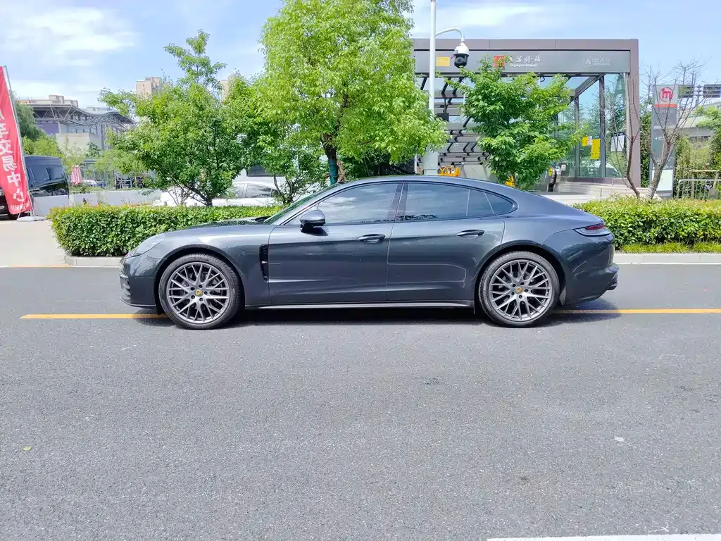 Porsche Panamera 2022 из CN, фото 3