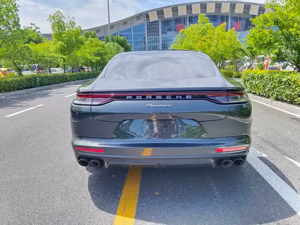 Porsche Panamera 2022 из CN, фото 9