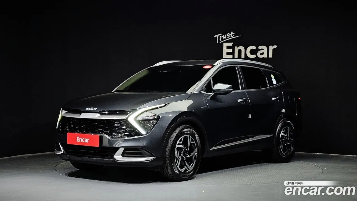 Kia Sportage — фото 1