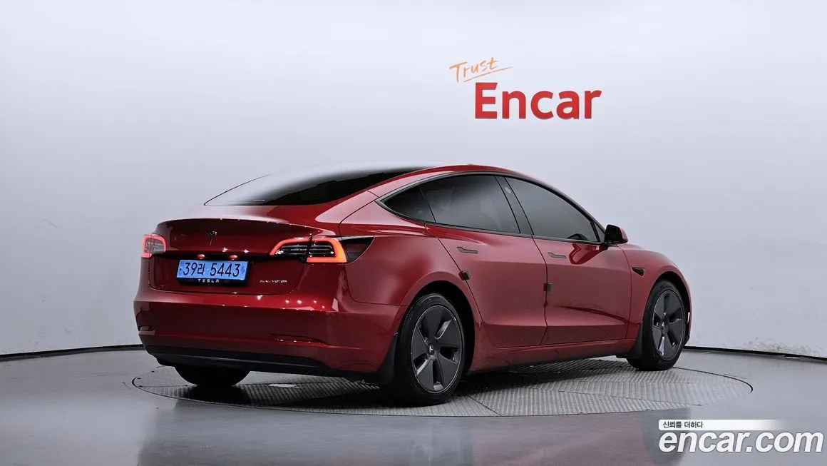 Tesla Model 3 2021 из KR, фото 2