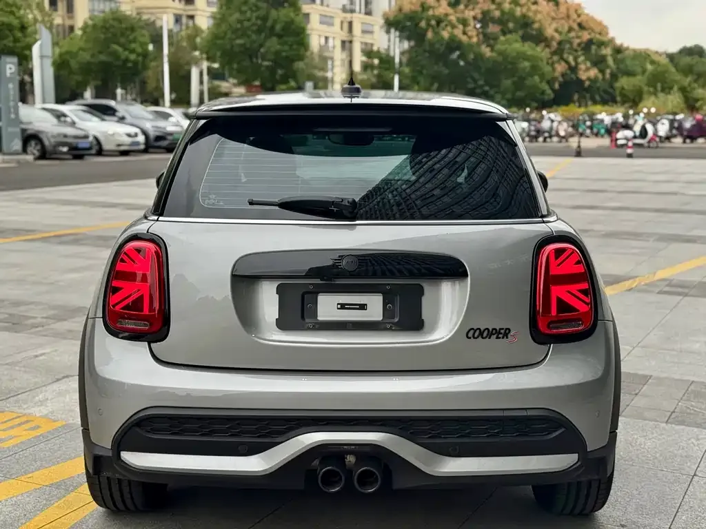 MINI Cooper (3-door) 2024 из CN, фото 5