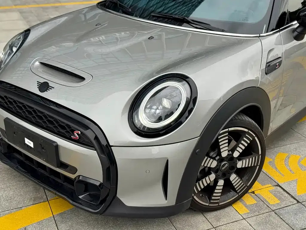 MINI Cooper (3-door) 2024 из CN, фото 6