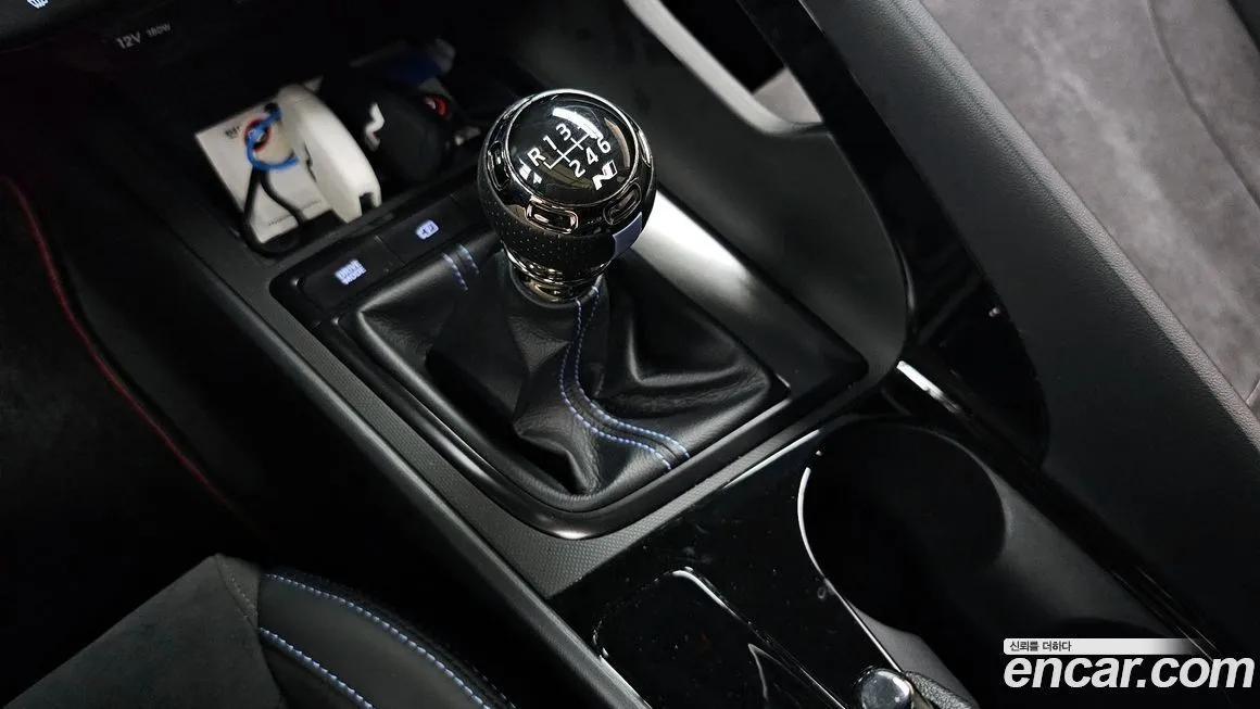 Hyundai AVANTE — фото 9
