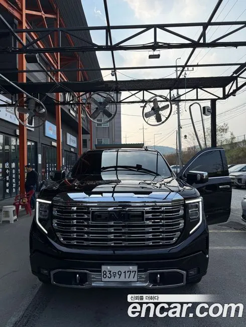 GMC Sierra 2023 из KR, фото 1