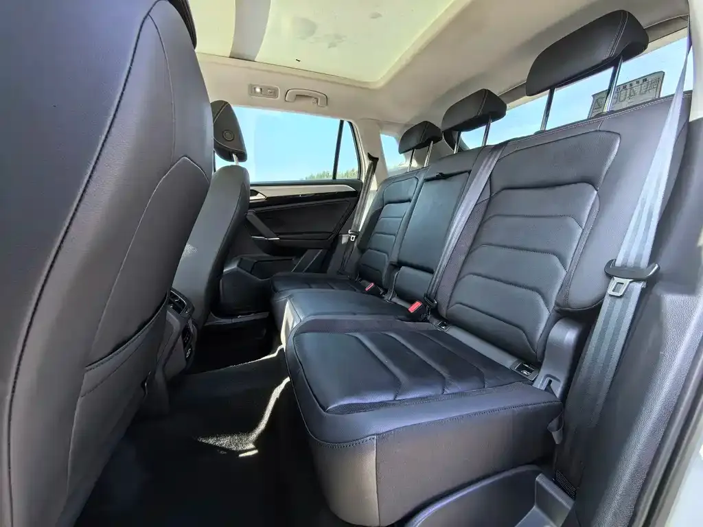 Volkswagen Tayron 2021 из CN, фото 5