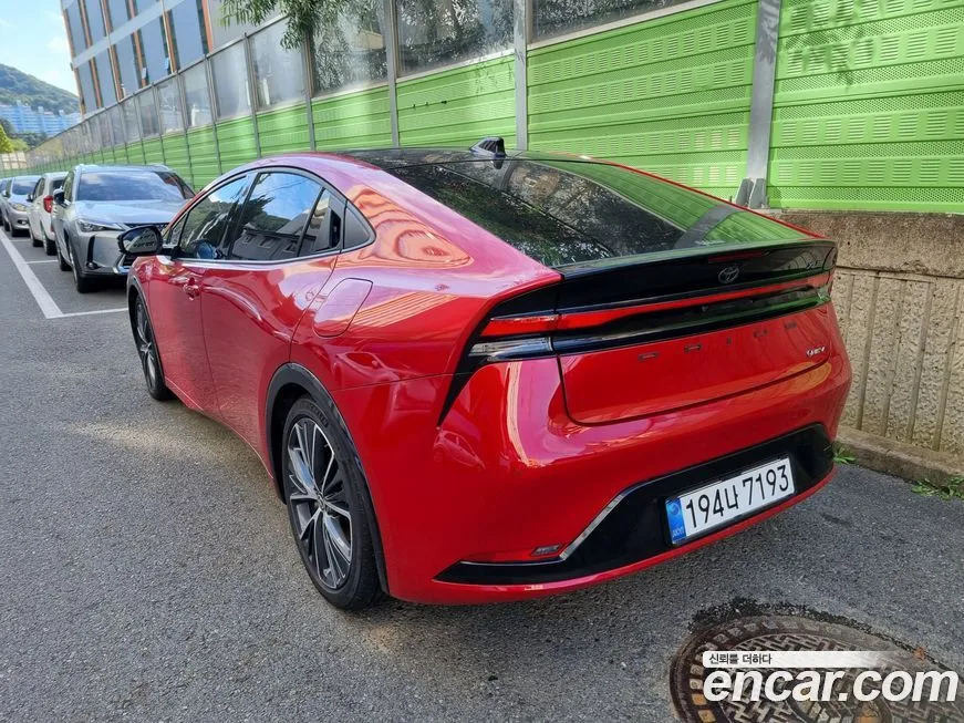 Toyota Prius — фото 2