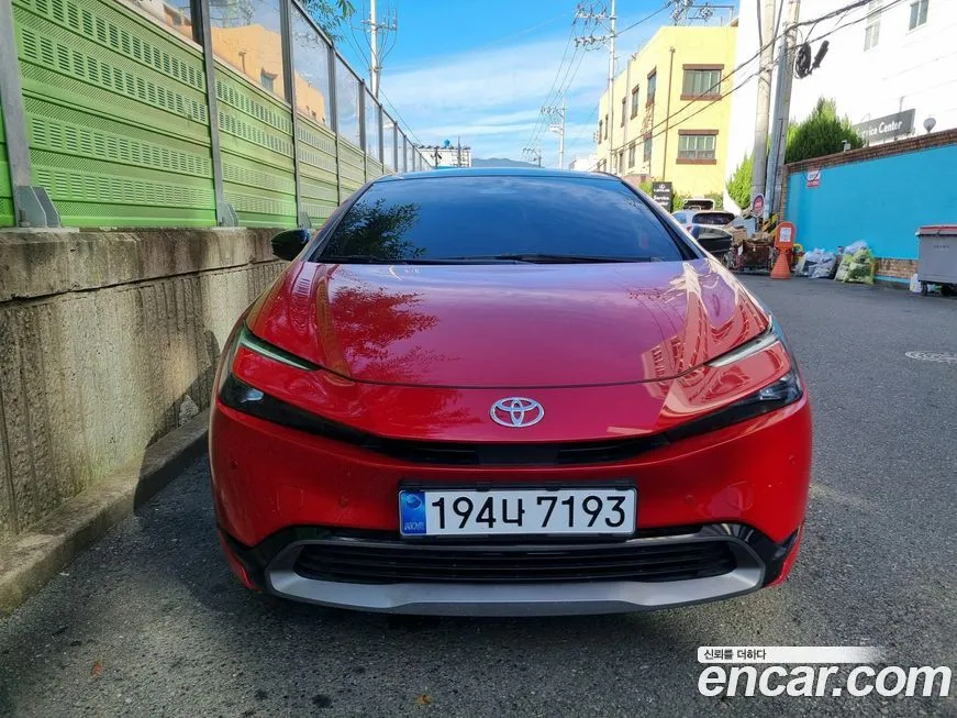 Toyota Prius — фото 3