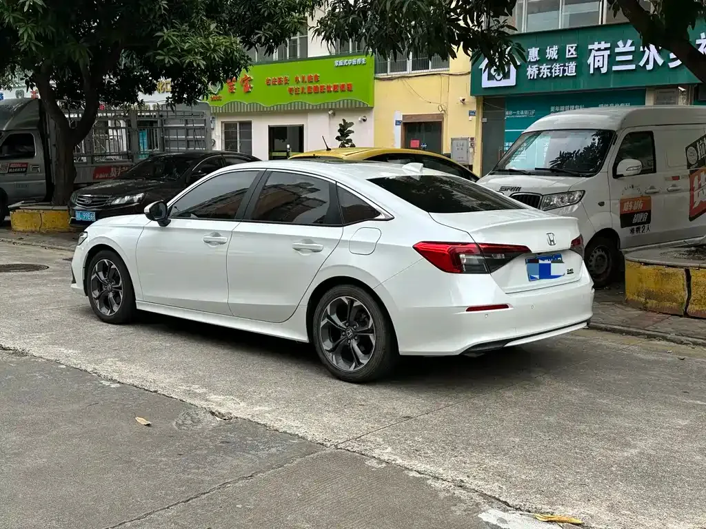 Honda Civic 2022 из CN, фото 4