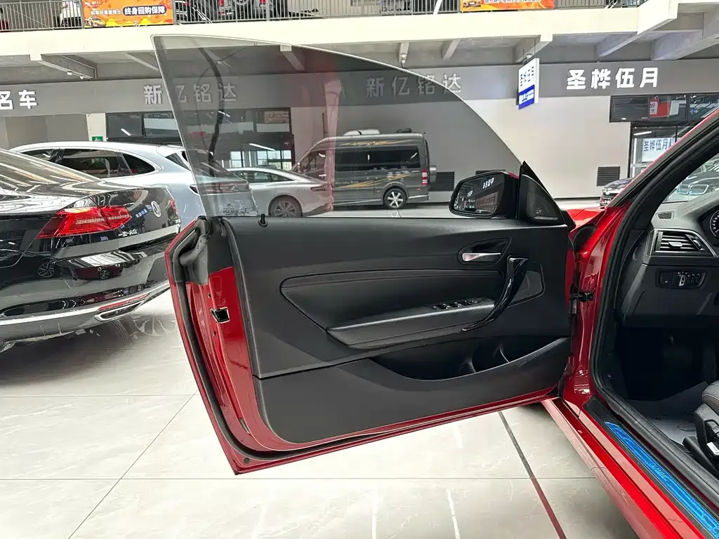 BMW 2 Series (Import) 2021 из CN, фото 7