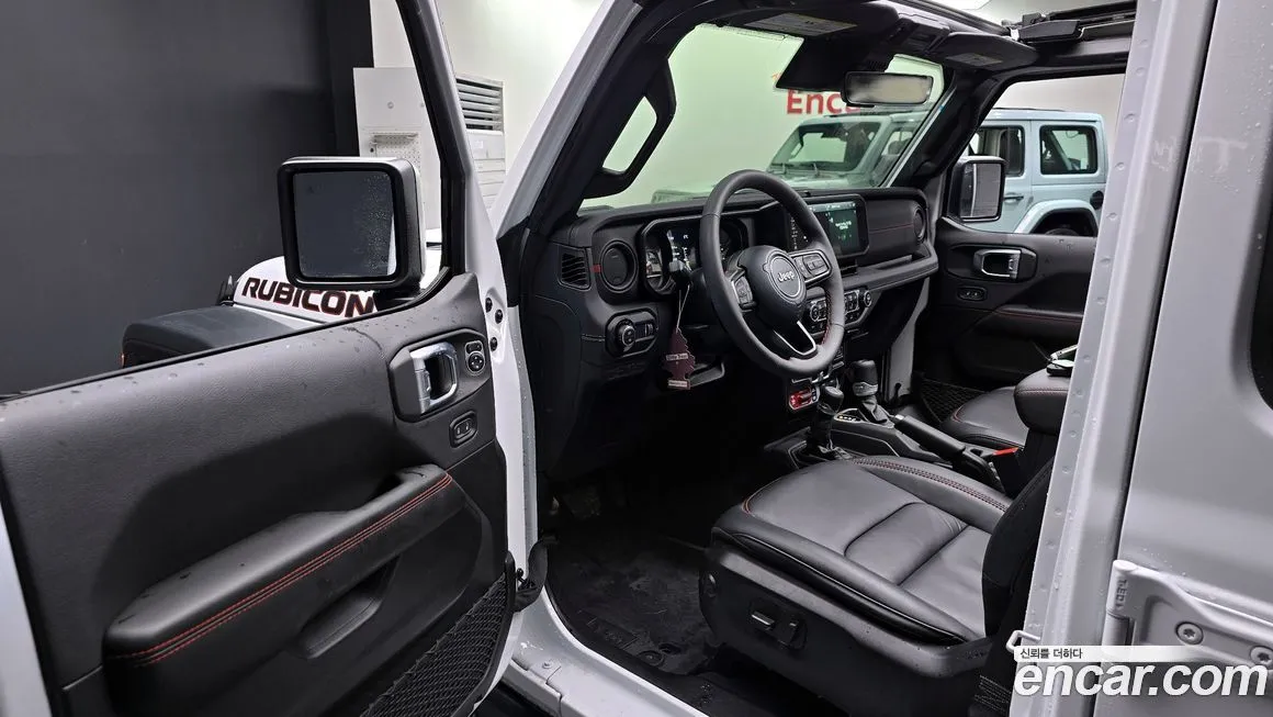 Jeep Wrangler 2024 из KR, фото 10