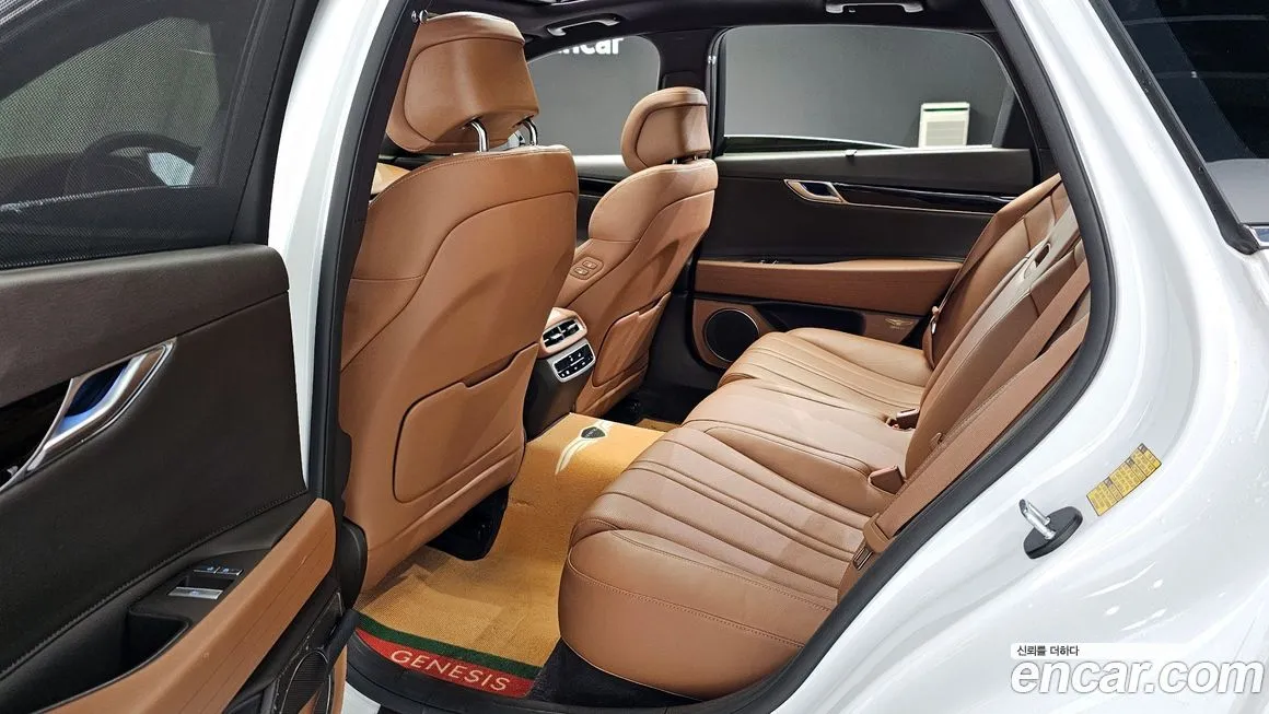 Genesis G80 — фото 10