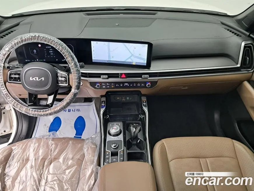 Kia Sorento — фото 6
