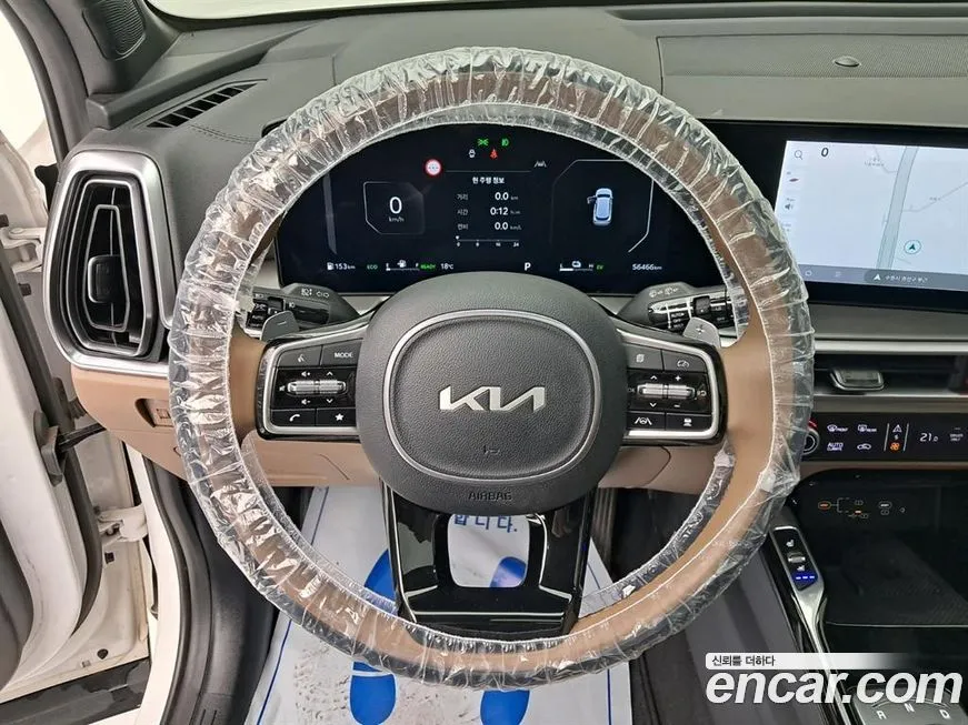 Kia Sorento — фото 7