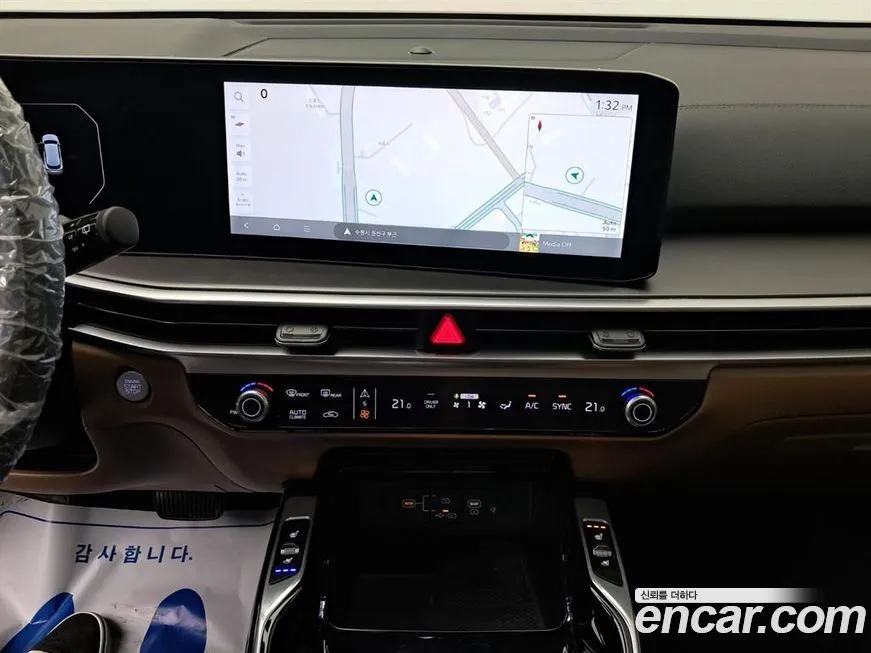 Kia Sorento — фото 9