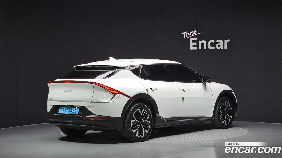 Kia EV6 — фото 2